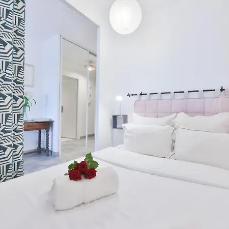 Les Beaux Jours Super Flat For 3 With Ac, Balcony & View *