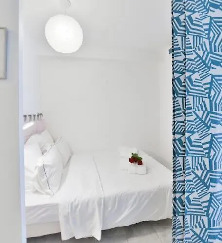 Appartamento Les Beaux Jours Super Flat For 3 With Ac, Balcony & View