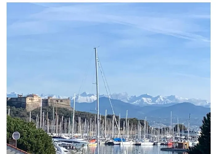 Les Beaux Jours Super Flat For 3 With Ac, Balcony & View * アンティーブ